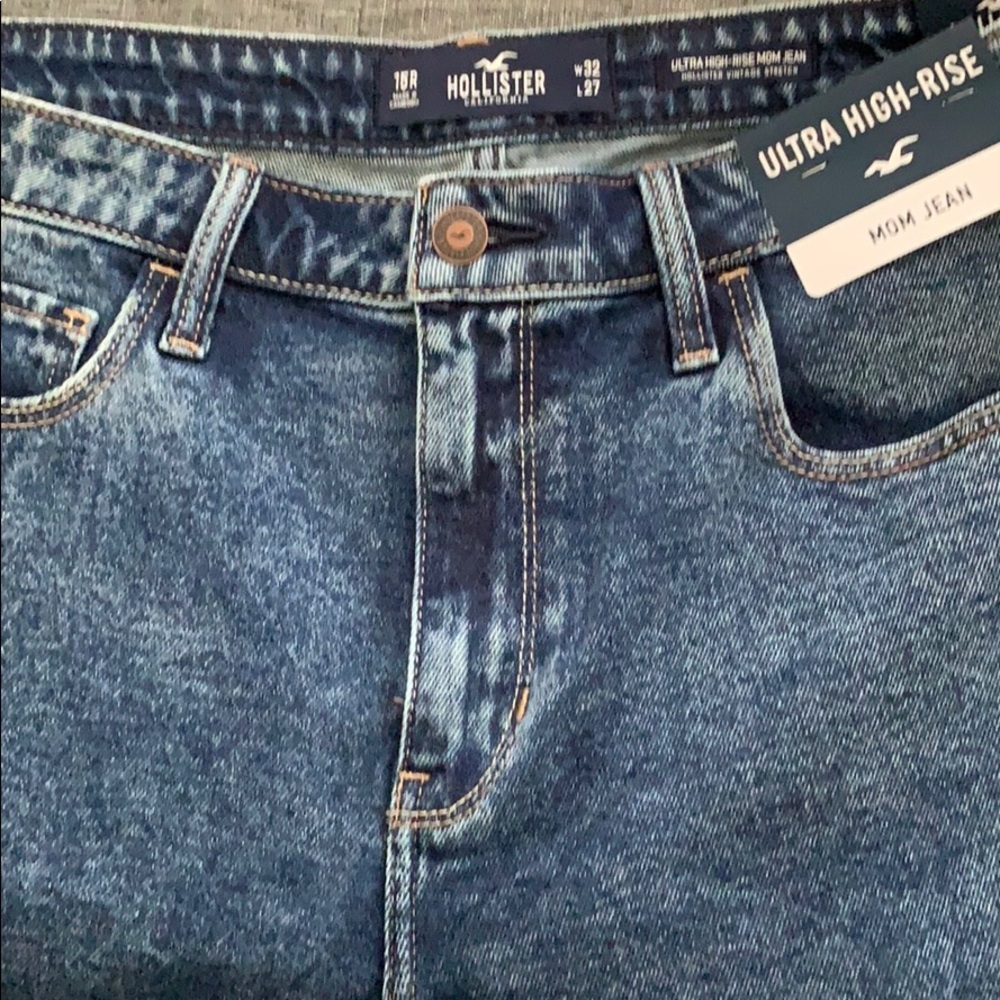 Holister mom jeans